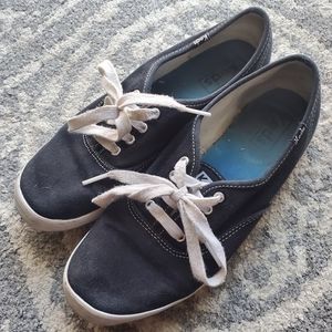Black Keds
